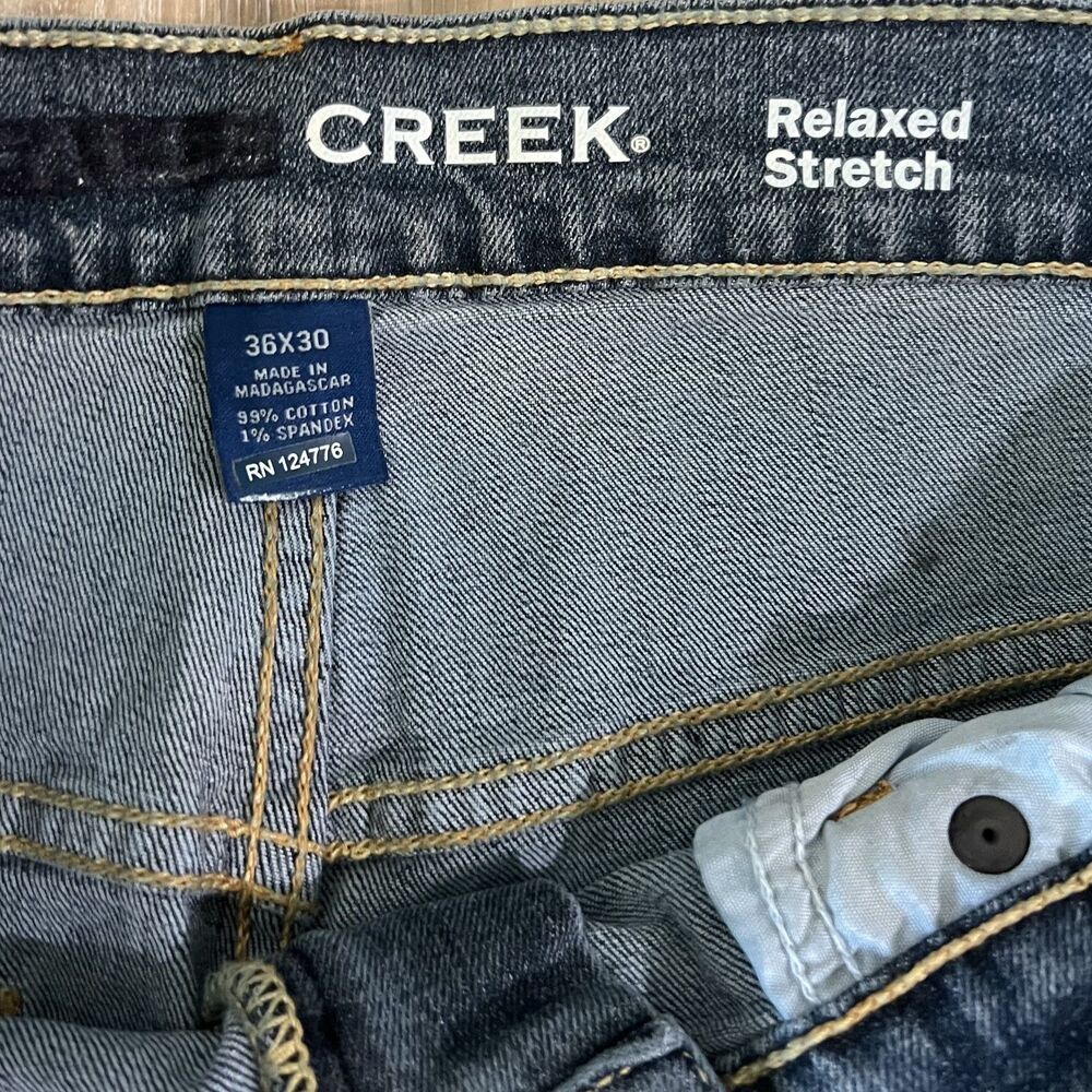 1 Pair of Mens Distressed Relaxed Stonewashed Jeans by FALLS CREEK sz 36 x 30 - Picture 3 of 4